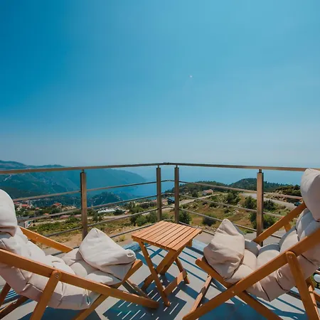 Baanvillas Villa *