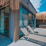 Baanvillas Vilă *