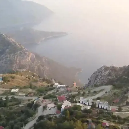 Baanvillas Villa *
