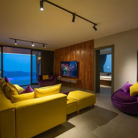 Villa Baanvillas *