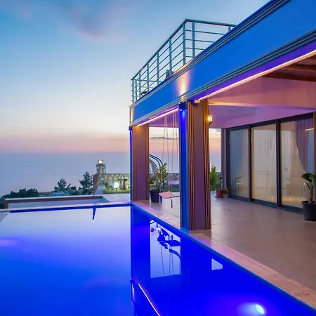 Baanvillas Villa *